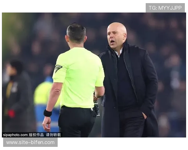 利物浦三连败危机重重 双红会成斯洛特去留关键时刻